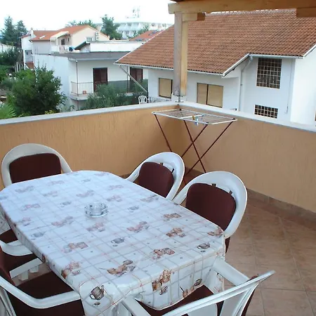 Vesna * Vodice