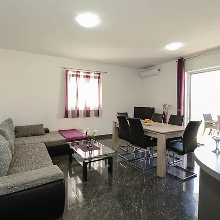Vesna Apartament