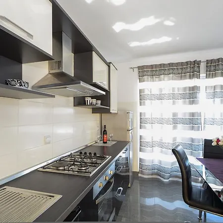 Vesna Apartament *