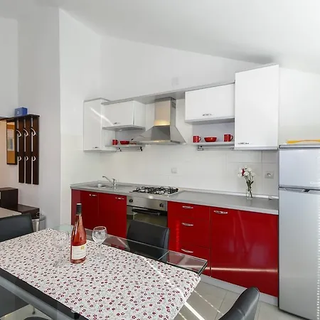 Apartament Vesna *